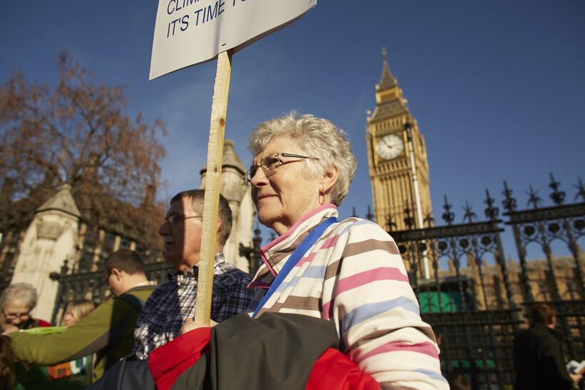 Quakers outside Parliament. Photo: Mike Pinches for Quakers in Britain