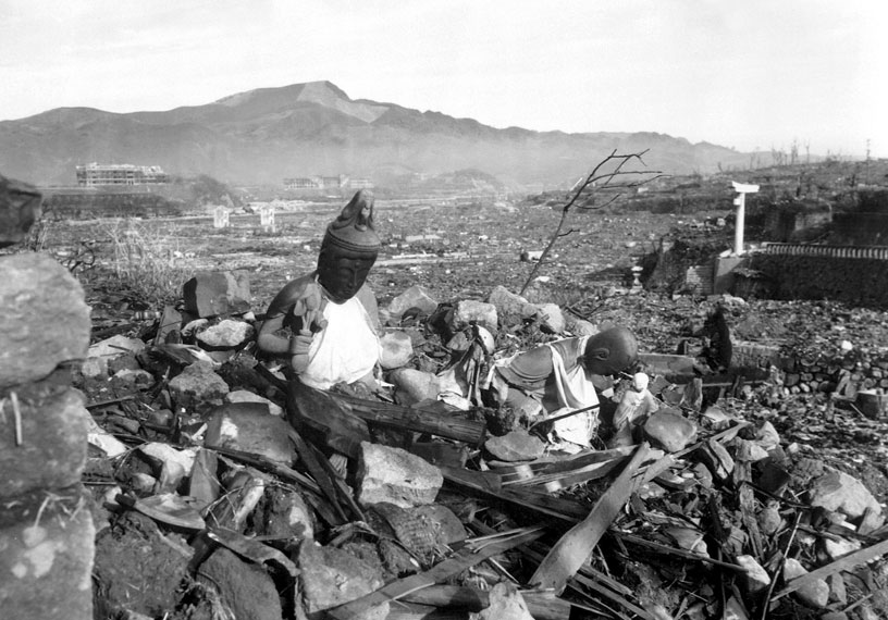 destroyed city, total wreckage