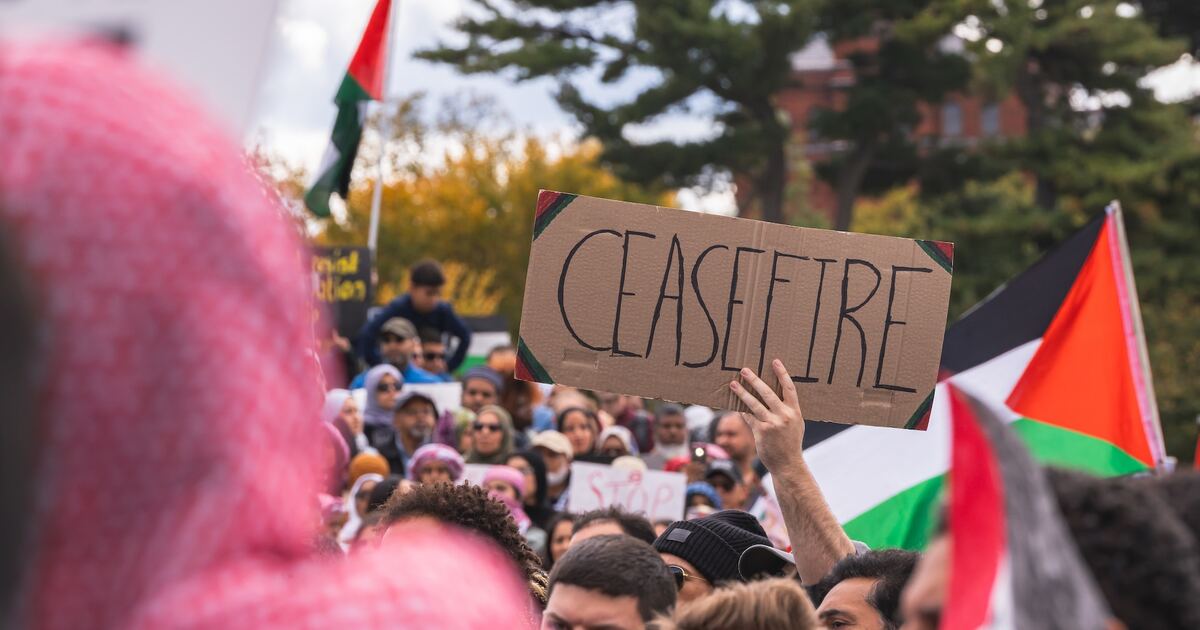 5 ways to witness for peace Quakers in Britain