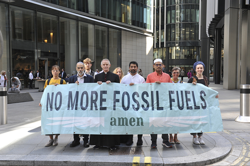 By insuring fossil fuel projects, the insurance industry is protecting polluters. Photo: Michael Preston for Quakers in Britain