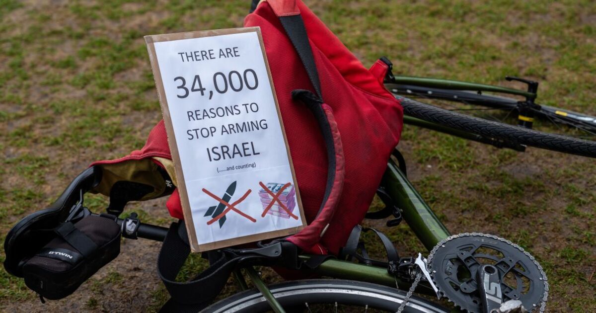 Quakers brief parliamentarians on suspending arms exports to Israel ...
