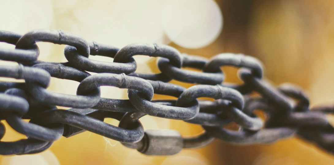 A heavy chain